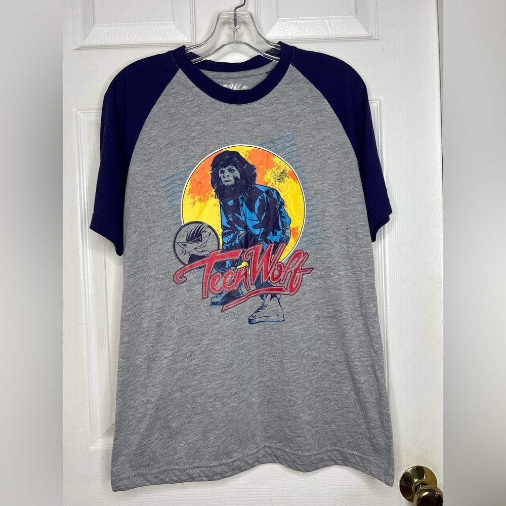 Teen Wolf Loot Crate exclusive Women’s t-shirt vintage-style1985 Movie Medium
